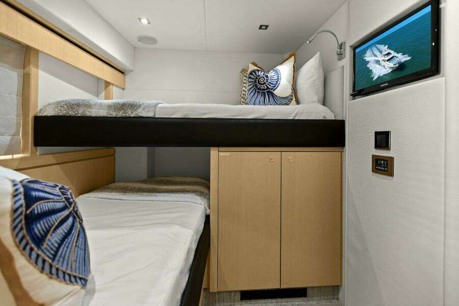 2013 Sunseeker 73 Manhattan