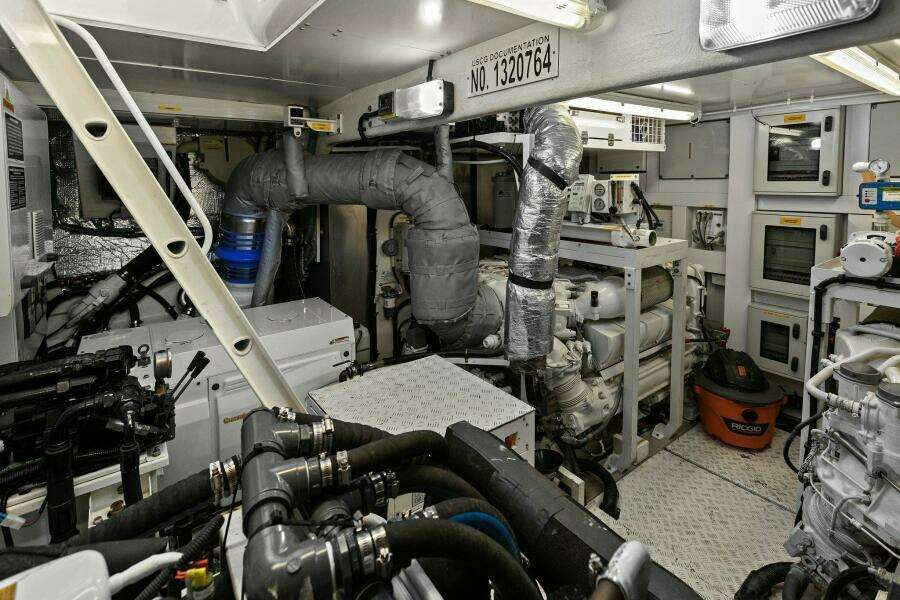 2013 Sunseeker 73 Manhattan