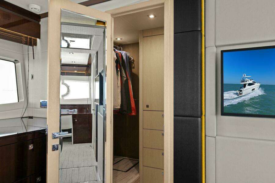 2013 Sunseeker 73 Manhattan