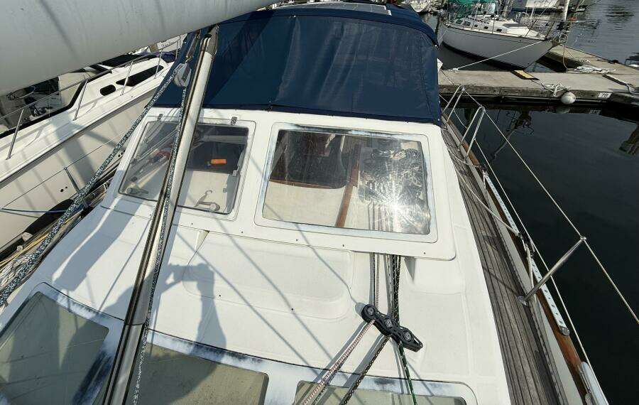 2003 Beneteau 