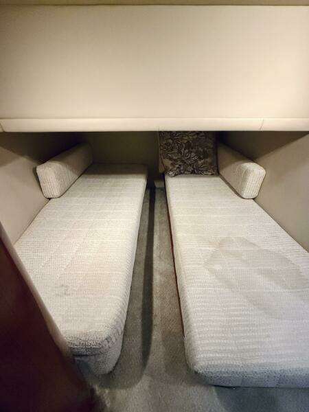 2003 Sea Ray 480 Motor Yacht