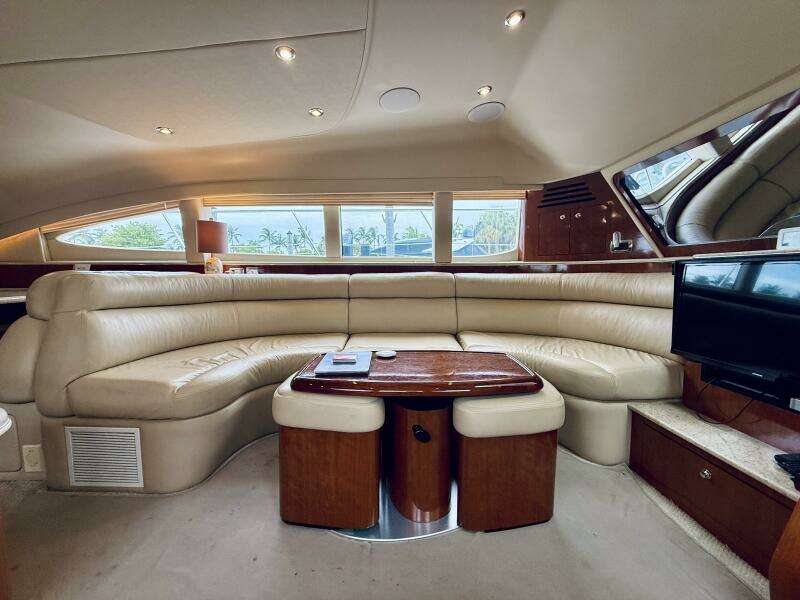 2003 Sea Ray 480 Motor Yacht