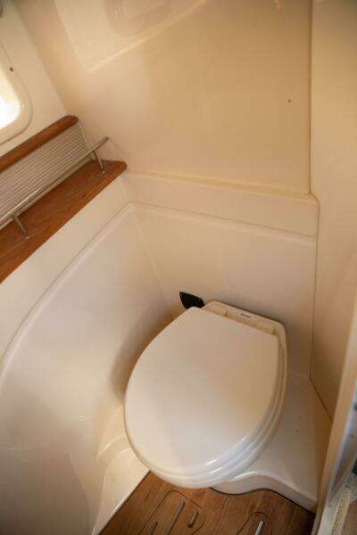 2016 Sea Ray 350 Sundancer