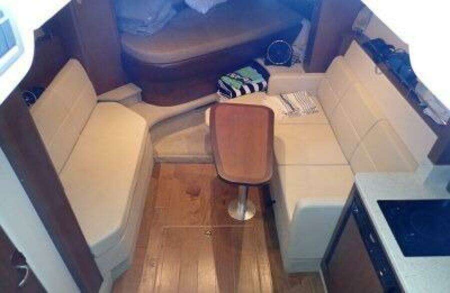 2016 Sea Ray 350 Sundancer