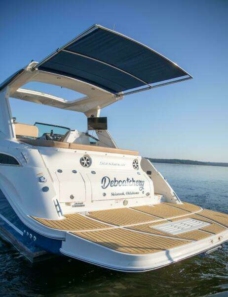 2016 Sea Ray 350 Sundancer