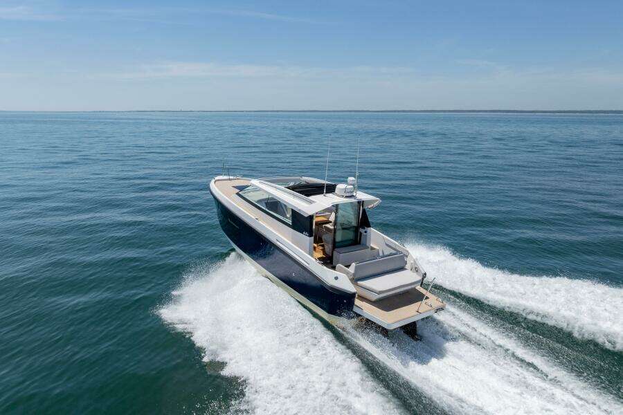 2023 Delta Powerboats 33 Coupe London Calling port hind quarter