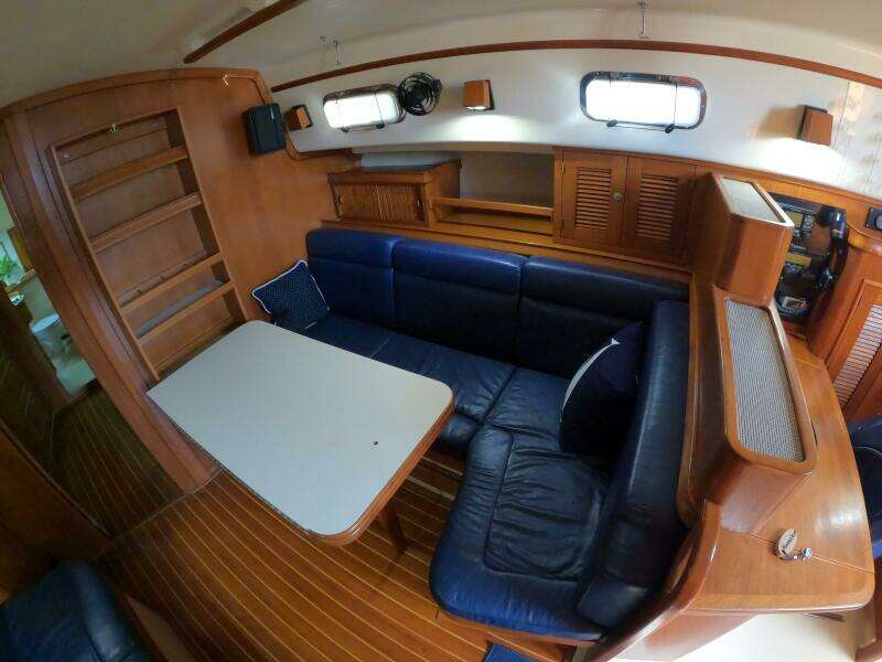 1999 Island Packet 45