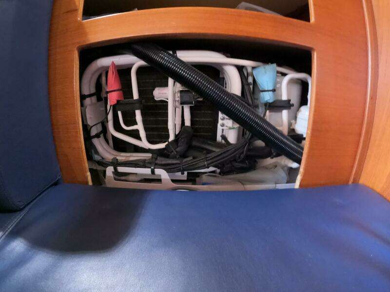 1999 Island Packet 45