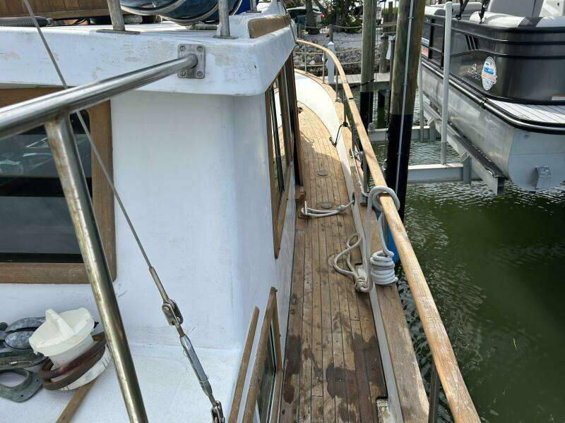 1978 Albin Dual Cabin