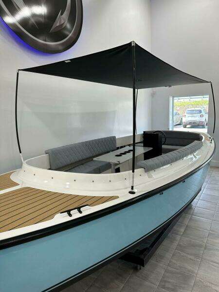 2023 Vision Fantail 217