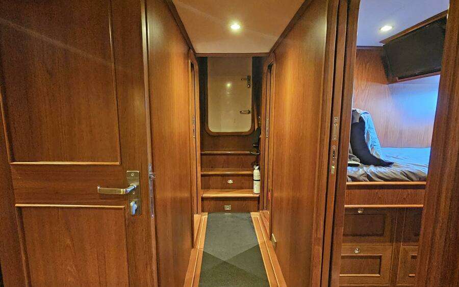 2012 Outer Reef Yachts 700 MY