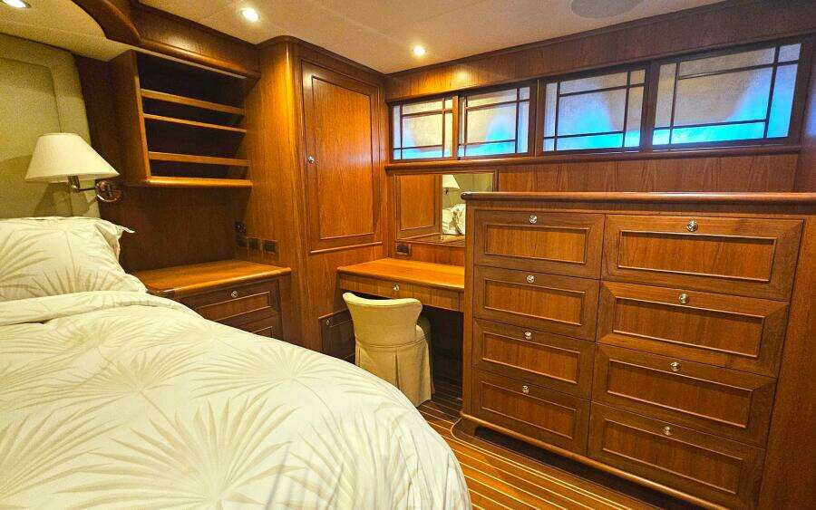 2012 Outer Reef Yachts 700 MY