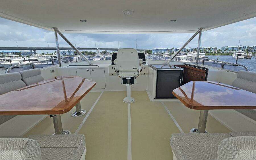 2012 Outer Reef Yachts 700 MY