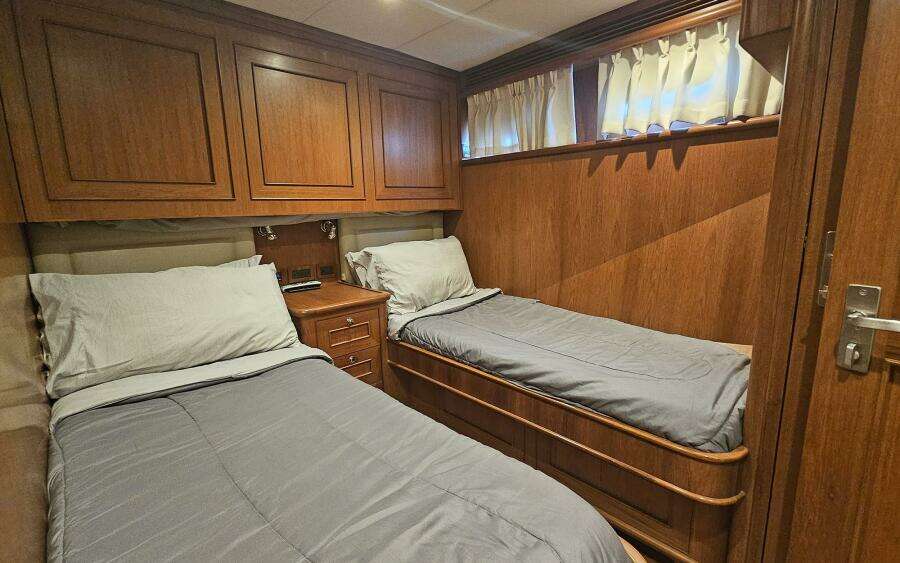 2012 Outer Reef Yachts 700 MY