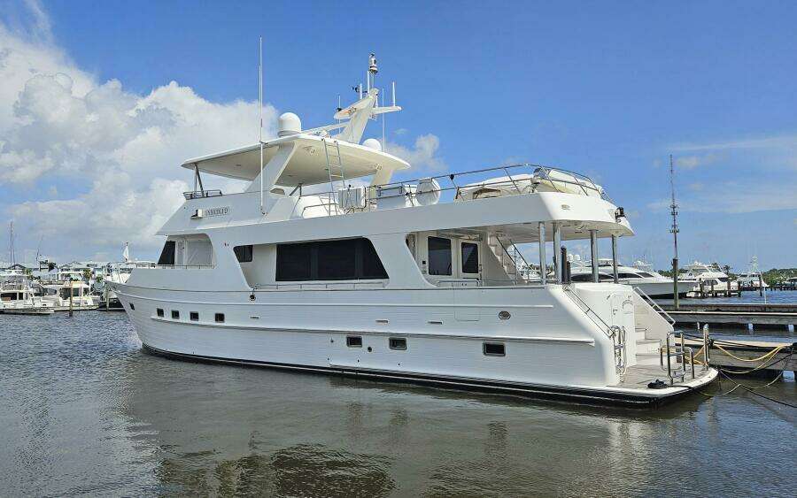 2012 Outer Reef Yachts 700 MY