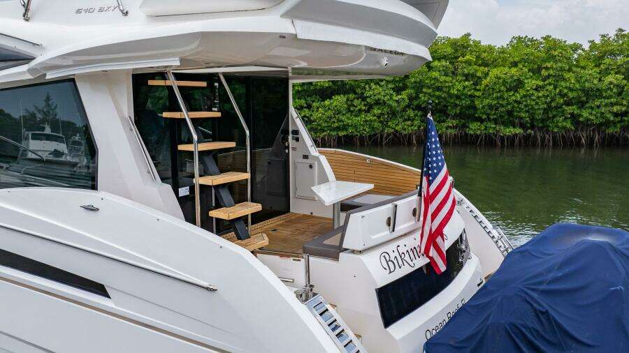 2017 Galeon 510 Skybridge