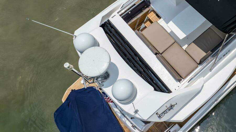 2017 Galeon 510 Skybridge
