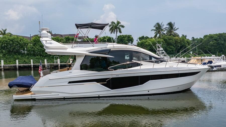 2017 Galeon 510 Skybridge