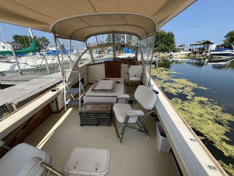 1981 Dyer Dyer 29 Flush Deck-Bass Boat