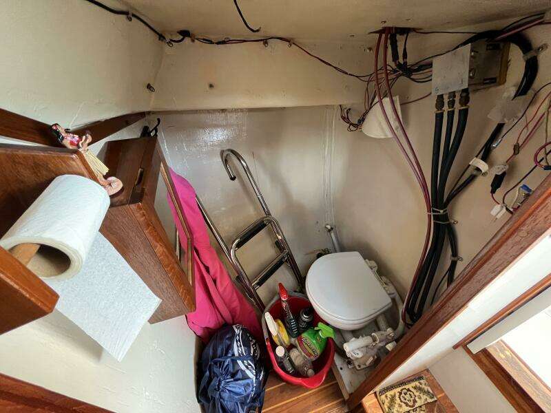 1981 Dyer Dyer 29 Flush Deck-Bass Boat