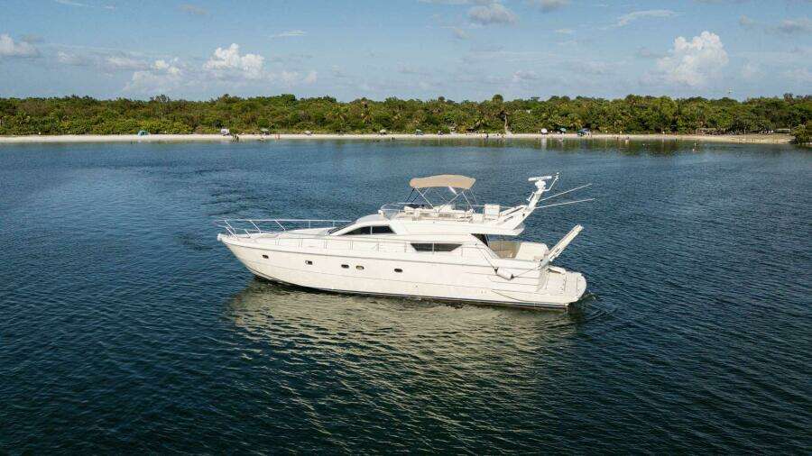 1998 Ferretti Yachts 55 Motor Yacht