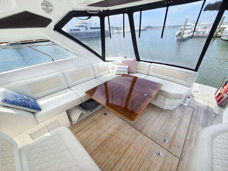 2019 Beneteau Gran Turismo 40