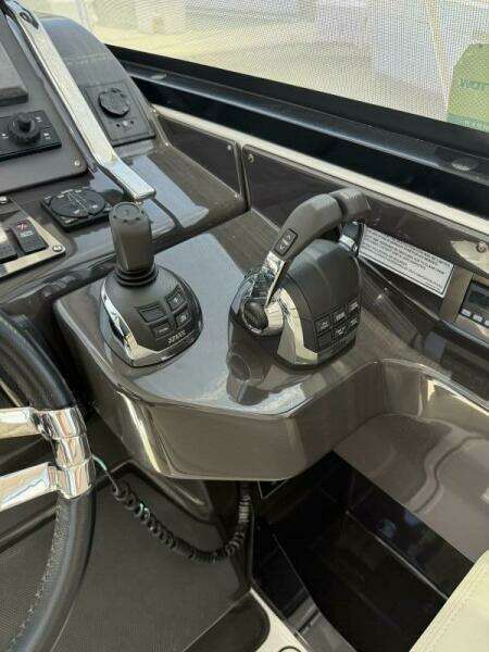 2016 Monterey 360 Sport Coupe