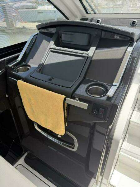 2016 Monterey 360 Sport Coupe