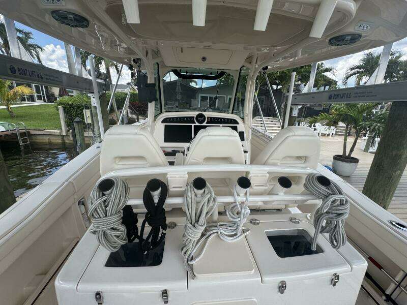 2021 Grady-White Canyon 336