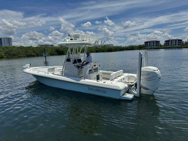 2018 ShearWater 270 Carolina Flare