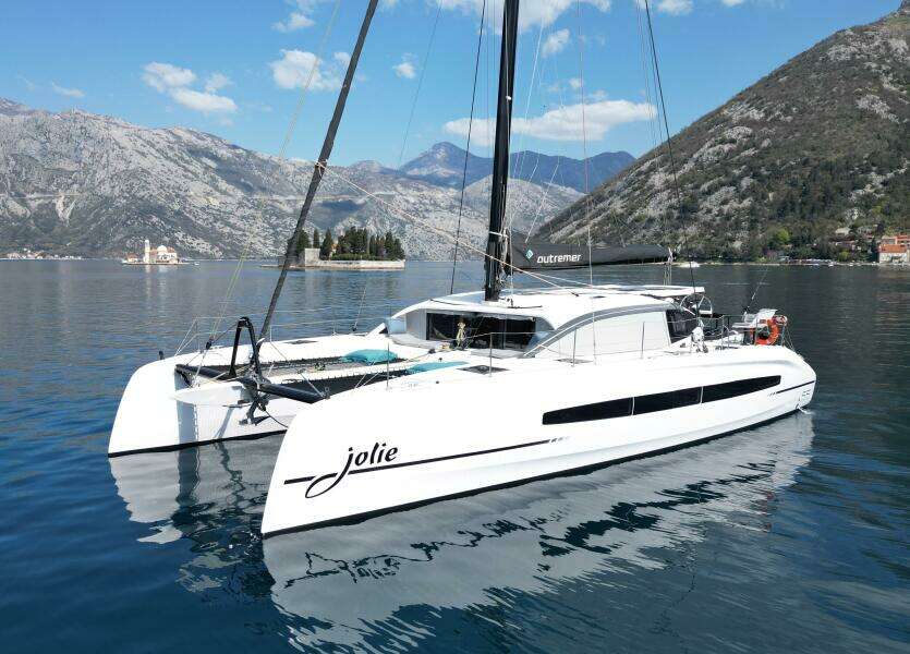 2022 Outremer 55