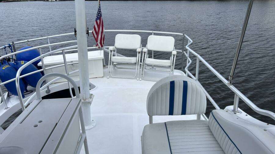 1998 Mainship 350
