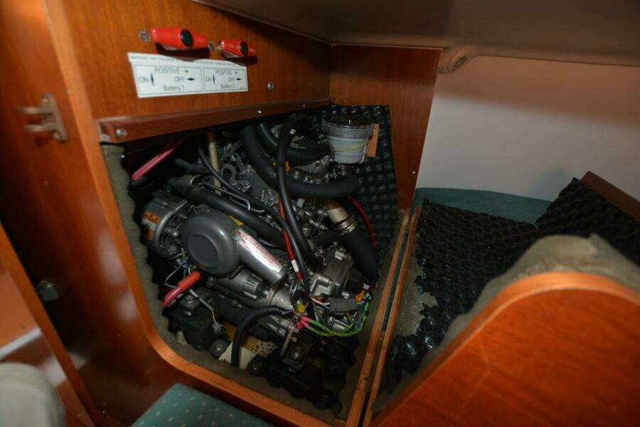 2000 Beneteau Oceanis 311