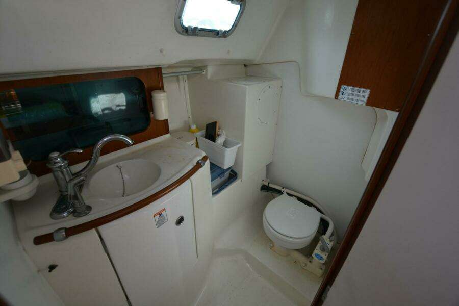 2000 Beneteau Oceanis 311