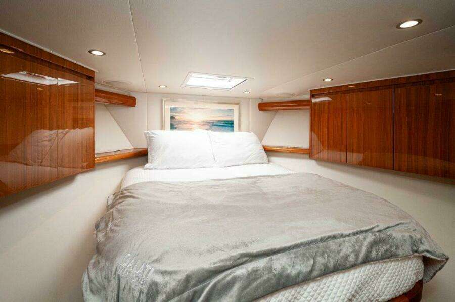 2016 Viking 52 Sport Tower- CONTAGIOUS HABIT-Master SR