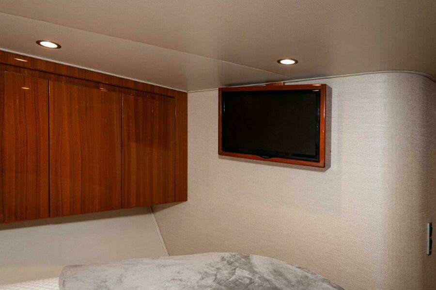 2016 Viking 52 Sport Tower- CONTAGIOUS HABIT-Master SR 3