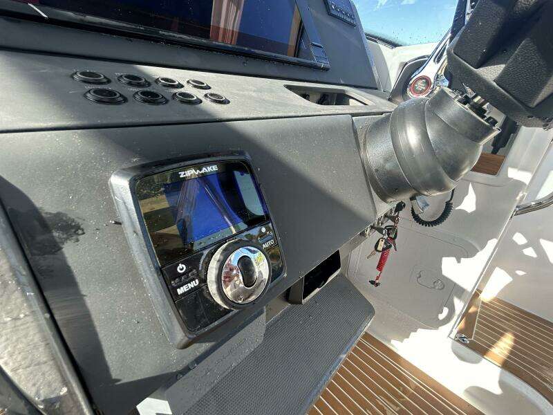 2024 Nimbus Tender 9