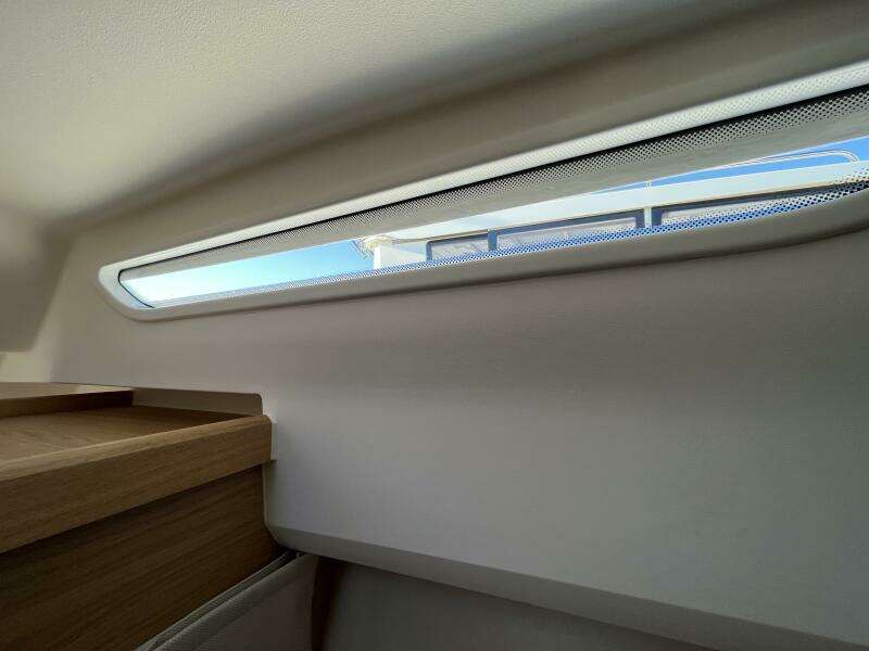 Nimbus Weekender 9 Storage