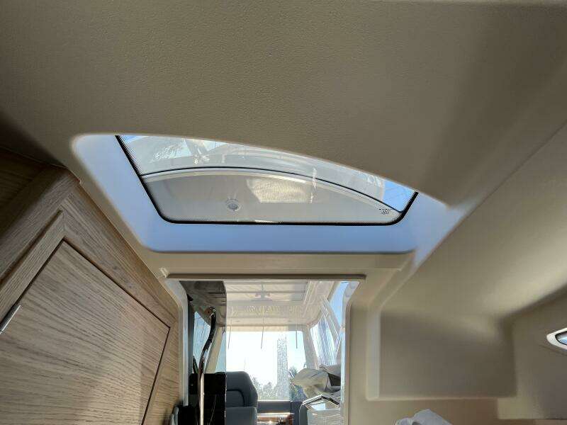 Nimbus Weekender 9 Entryway