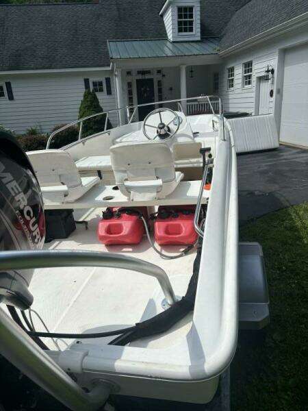 2014 Boston Whaler 150 Super Sport