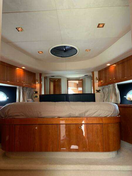 2010 Sunseeker 60 Manhattan