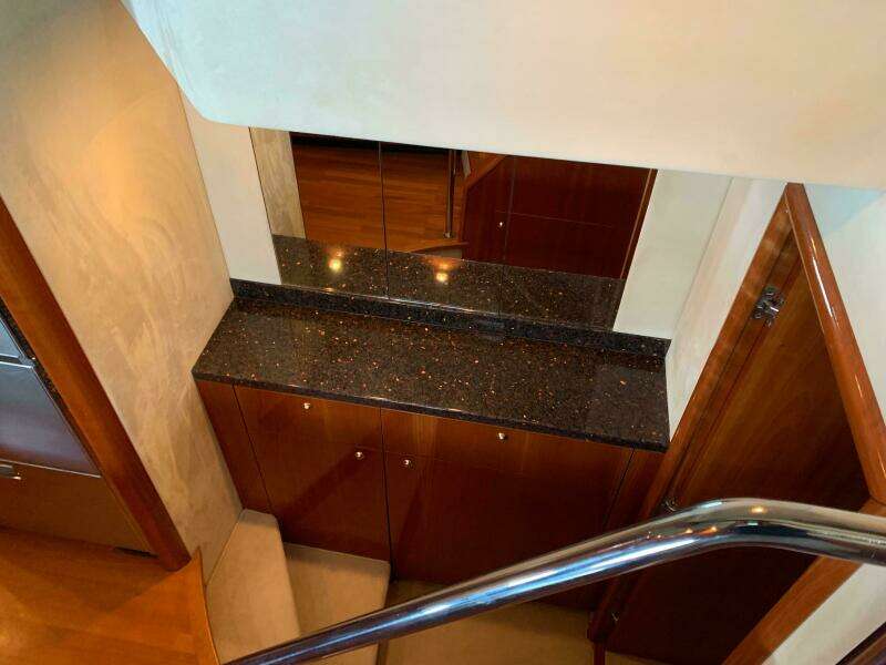 2010 Sunseeker 60 Manhattan