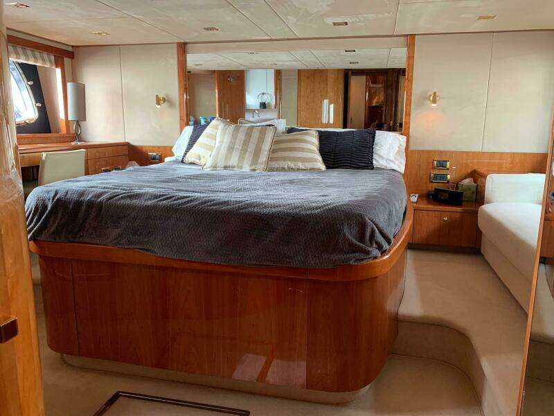 2010 Sunseeker 60 Manhattan