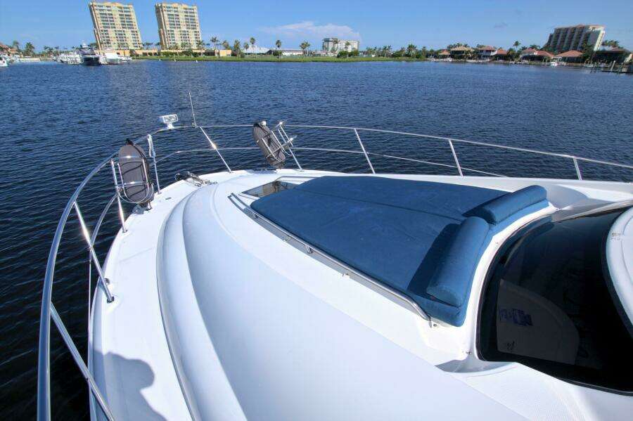 2003 Sea Ray 480 Motor Yacht