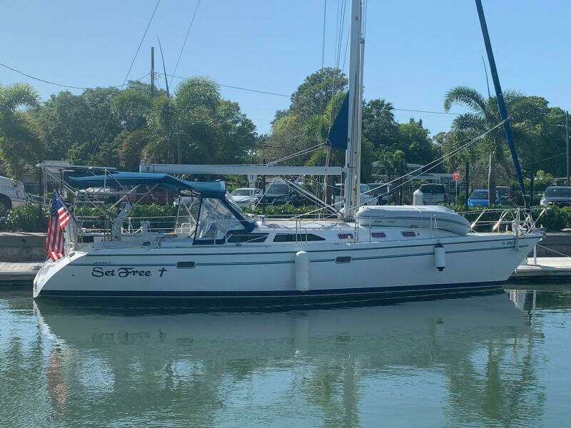 1995 Catalina 42 Mk II