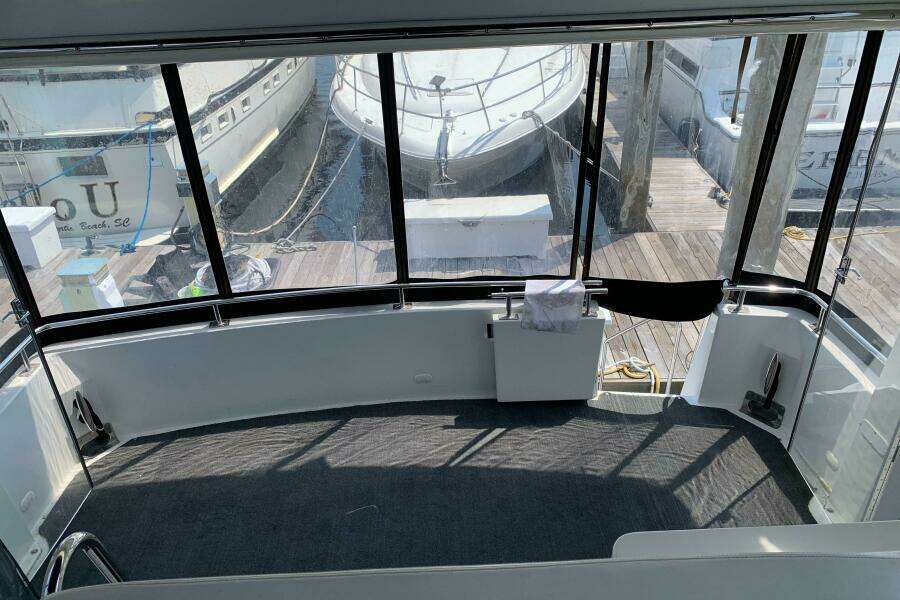 2001 Carver 396 Aft Cabin MY