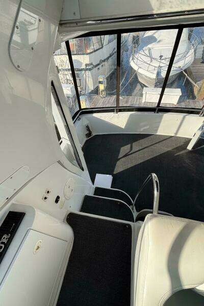 2001 Carver 396 Aft Cabin MY