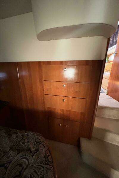 2001 Carver 396 Aft Cabin MY