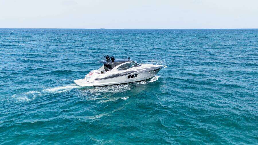 2014 Cruisers Yachts 45 Cantius