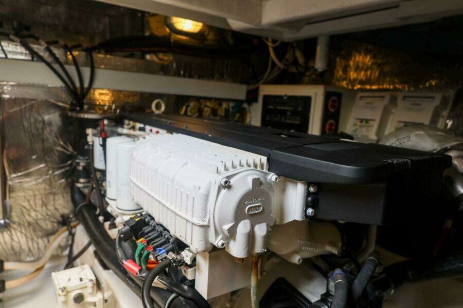 2014 Cruisers Yachts 45 Cantius